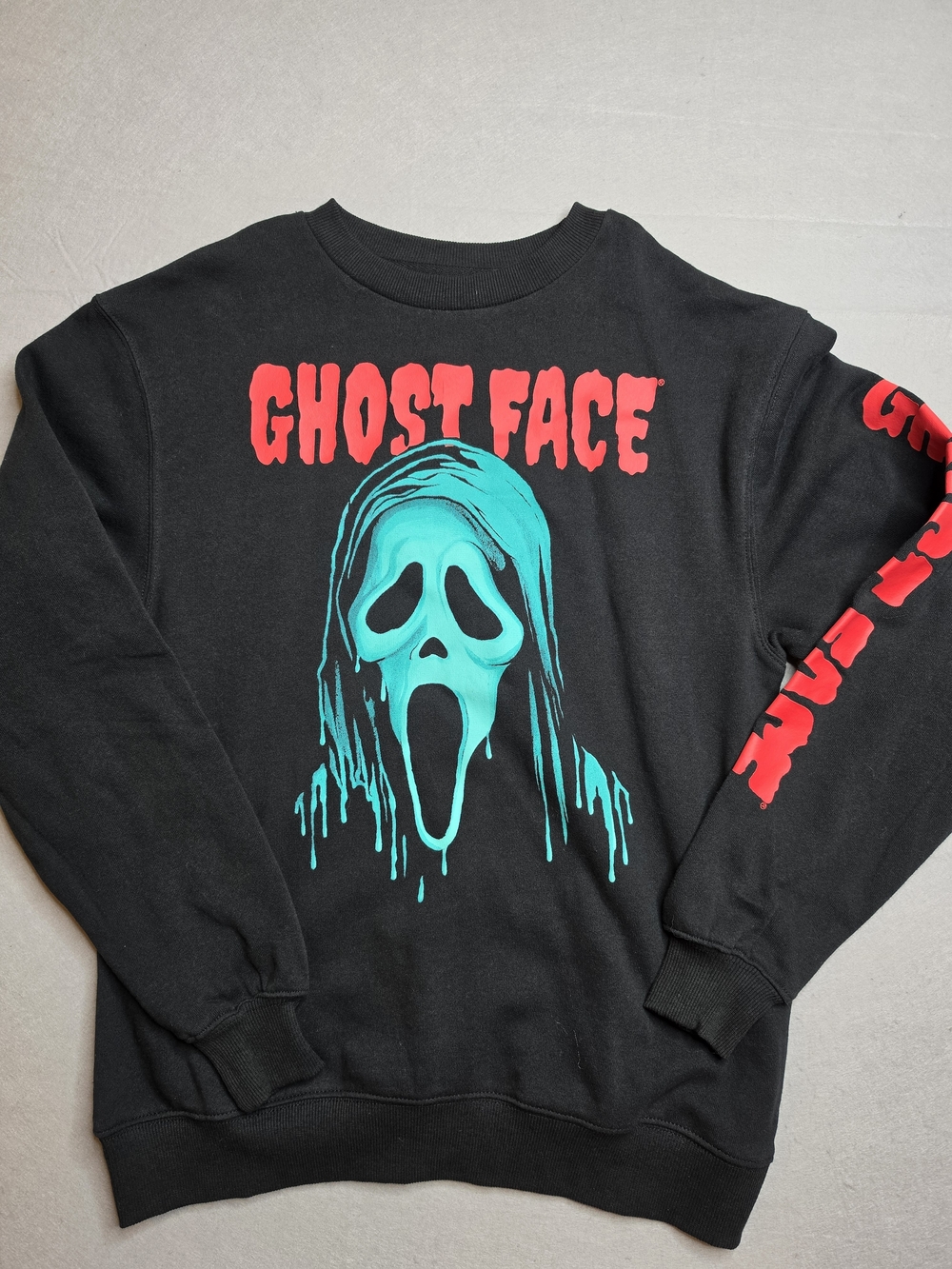 Black Ghost Face Graphic‎ Crewneck Sweatshirt XS